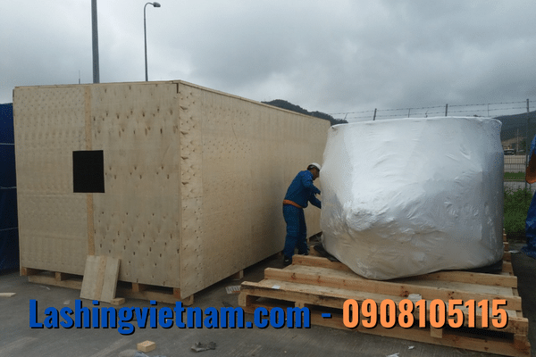 Dự Án Đóng Gói Quấn Màng Co Chống Rỉ Sét Cho Máy Lọc Dầu Công Nghiệp – hình 6 Dự Án Đóng Gói Quấn Màng Co Chống Rỉ Sét Cho Máy Lọc Dầu Công Nghiệp – hình 6