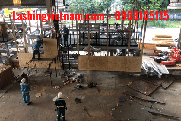 Dự Án Đóng Gói Chằng Buộc Máy Lọc Dầu Công Nghiệp – hình 5