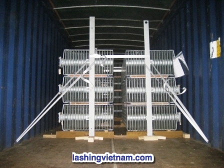 Lashing Trong Container Thường – hình 16 Lashing Trong Container Thường – hình 16
