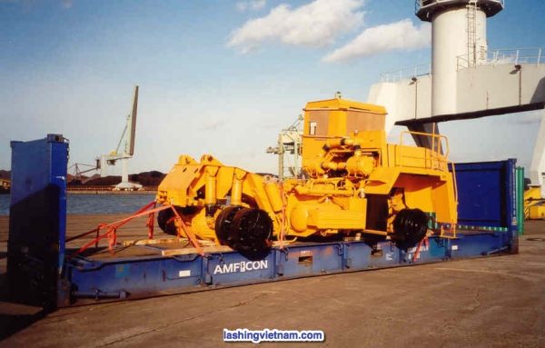 Lashing Trên Container OOG – hình 5